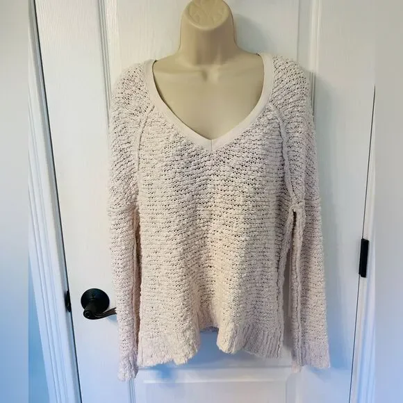 Free People Songbird Knit Boucle V-Neck Ivory Sweater! - Picture 5 of 7